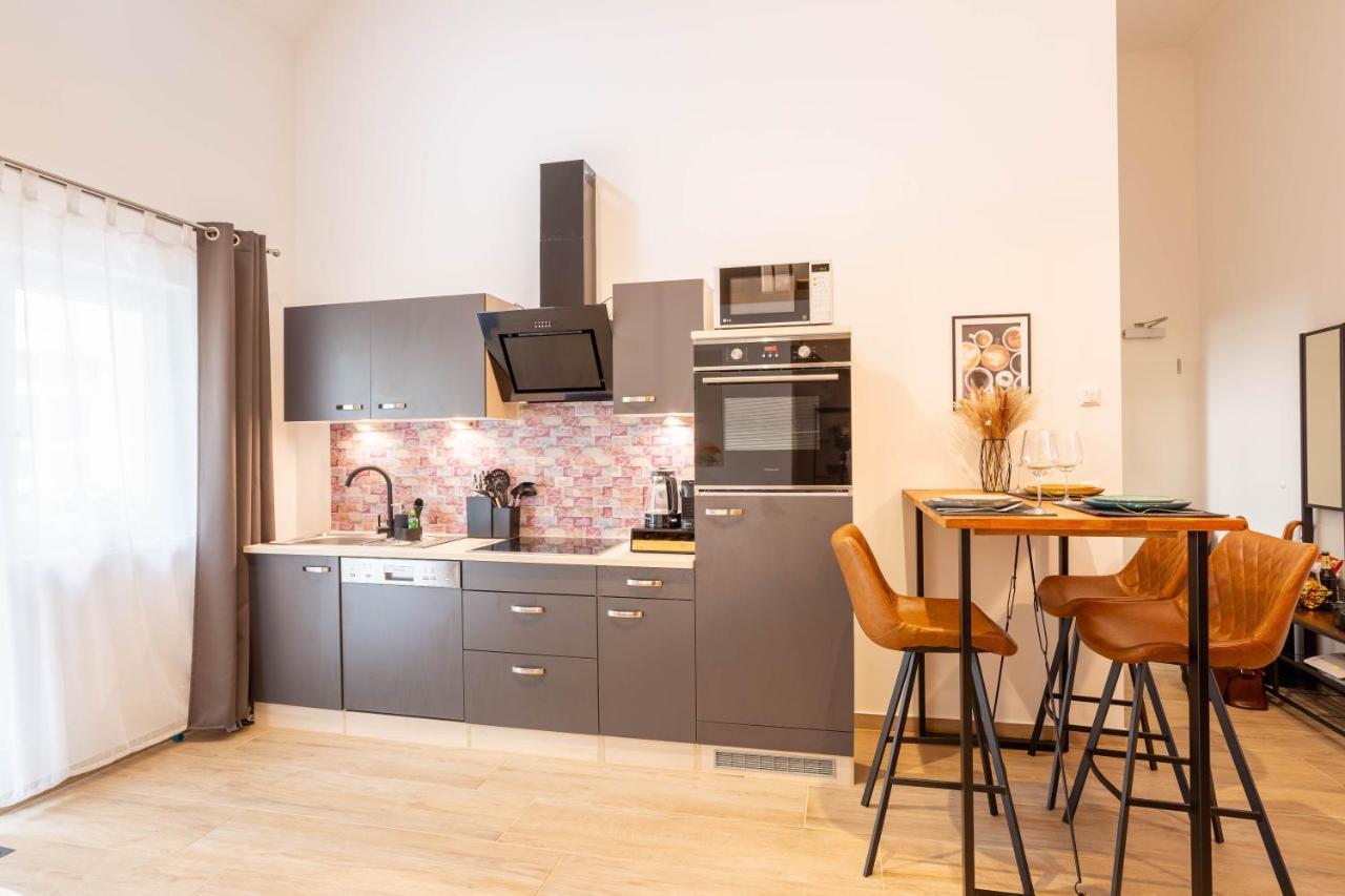 Soulscape Apartments Loft Zwickau Citycenter Mit Tg-Stellplatz, Magenta-Tv Und Klima Екстер'єр фото